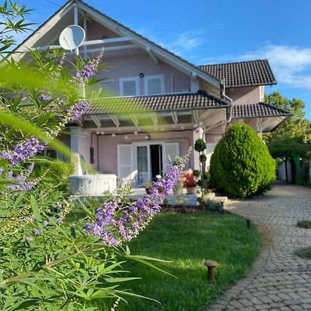 Villa Scamard Zamárdi Exterior foto