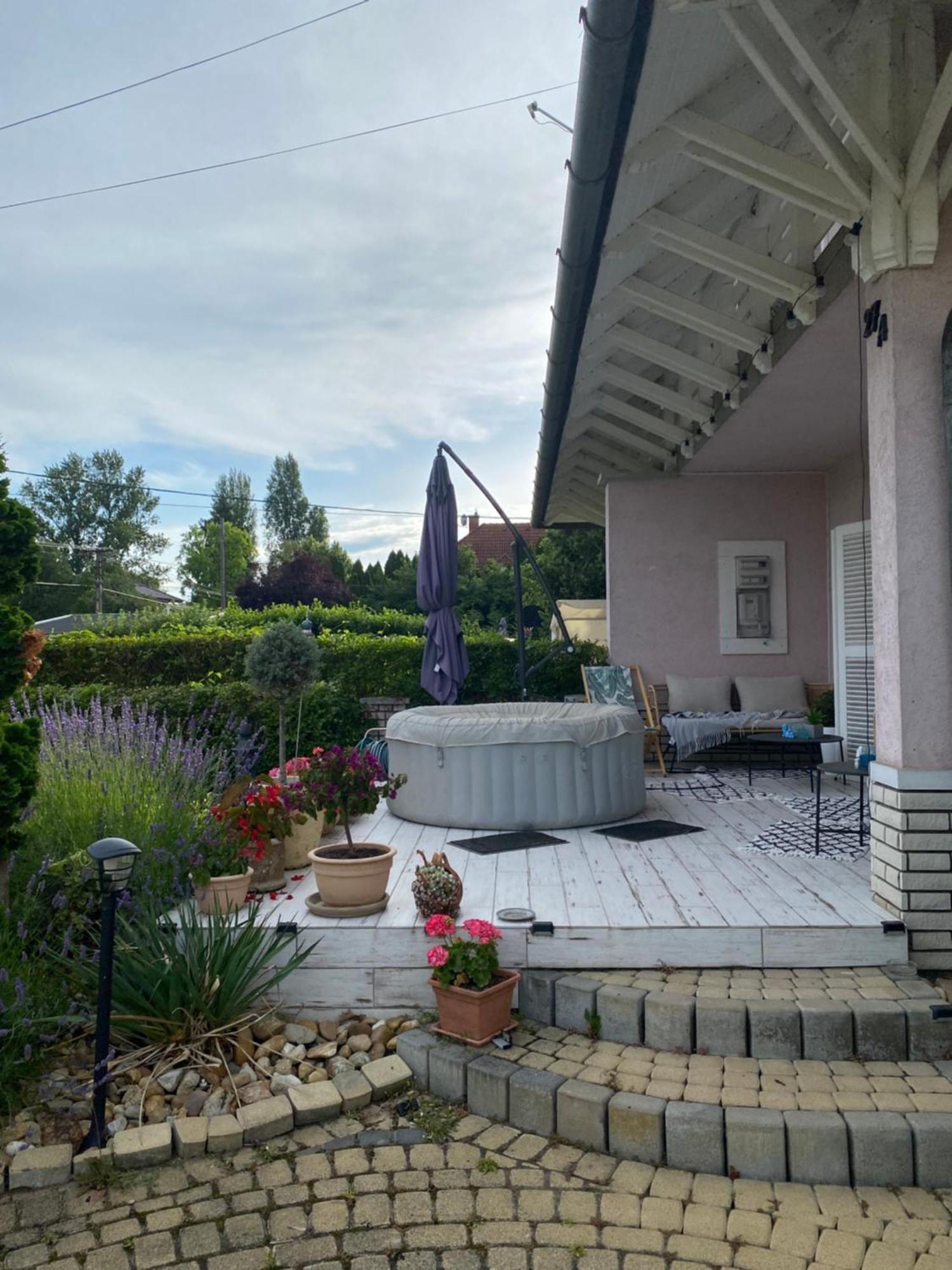 Villa Scamard Zamárdi Exterior foto